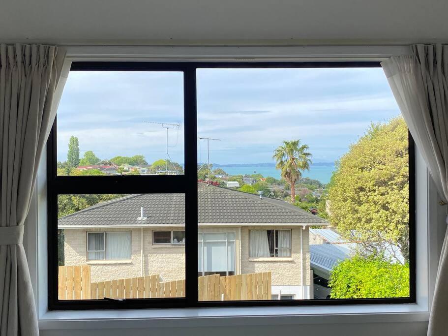 Seaview House In Howick Auckland Exterior photo