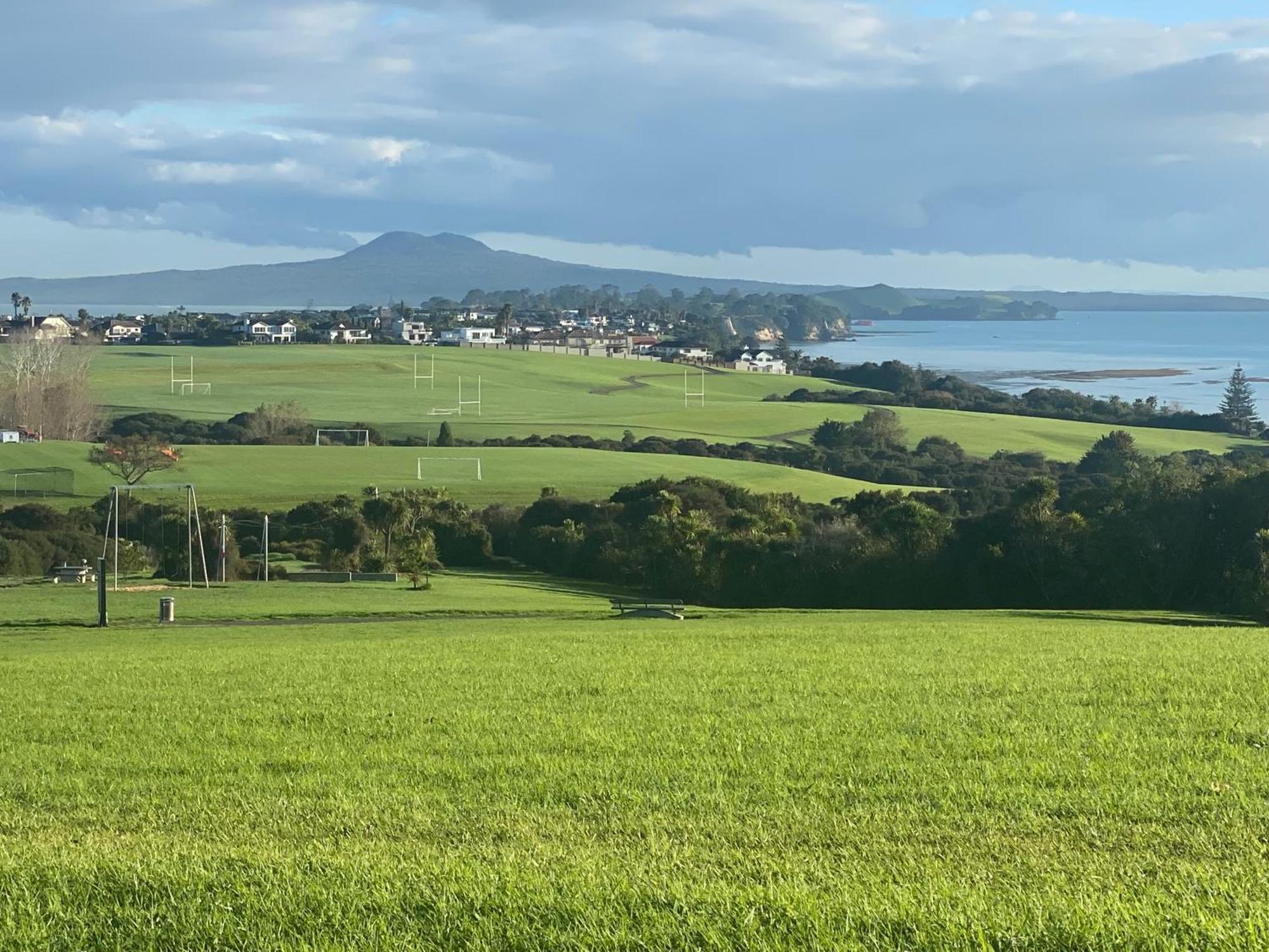 Seaview House In Howick Auckland Exterior photo